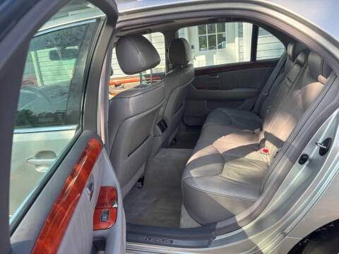 2002 Lexus LS 430