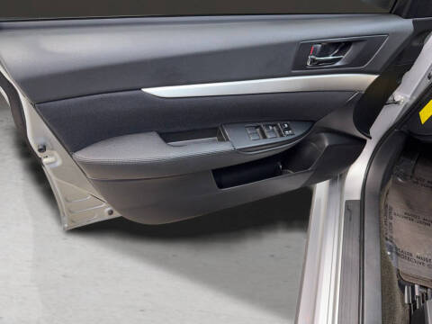 2012 Subaru Legacy 2.5i