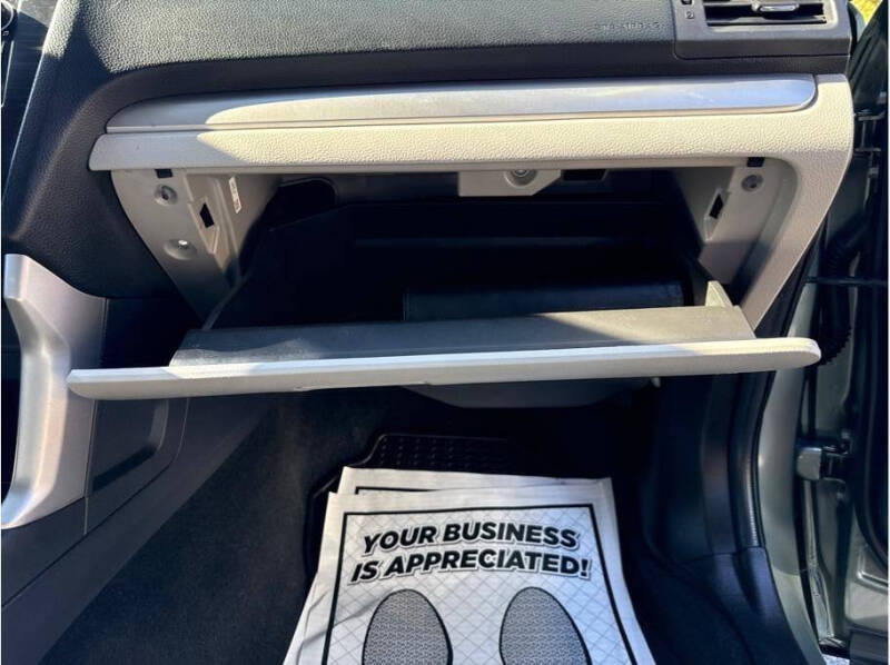 2015 Subaru Forester 2.5i