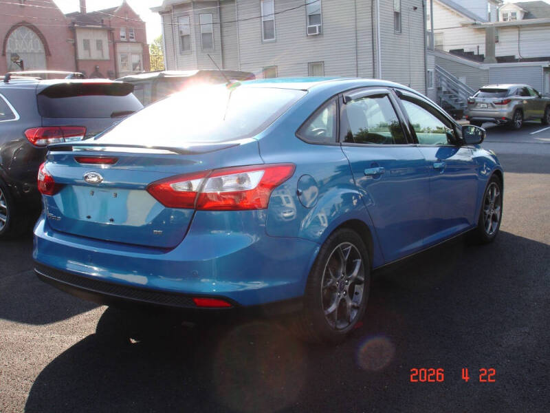 2014 Ford Focus SE