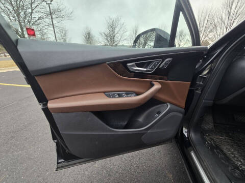 2017 Audi Q7 2.0T quattro Premium Plus