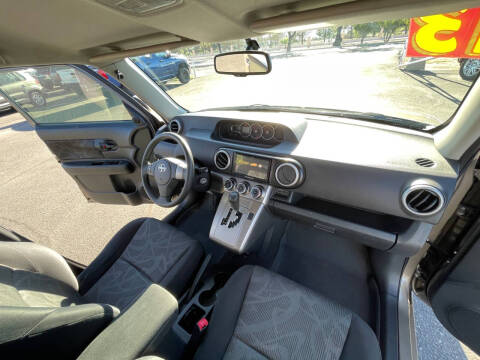 2013 Scion xB 10 Series