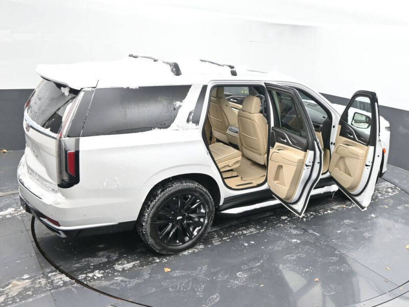 2023 Cadillac Escalade Premium Luxury