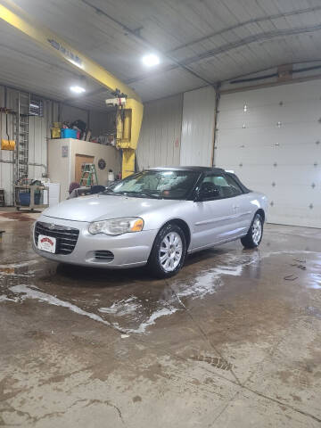 2006 Chrysler Sebring for sale at WESTSIDE GARAGE LLC in Keokuk IA