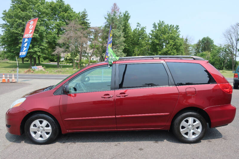 2007 Toyota Sienna for sale at GEG Automotive in Gilbertsville PA