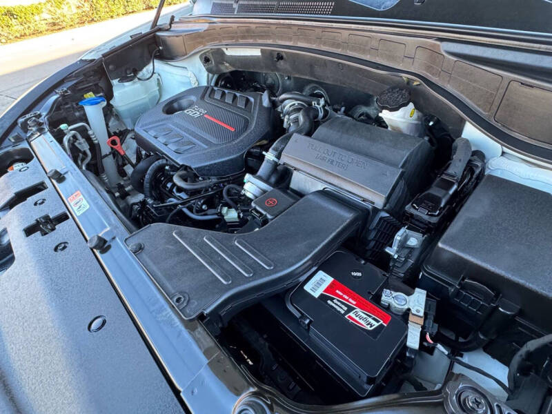 2018 Hyundai Santa Fe Sport 2.0T Ultimate