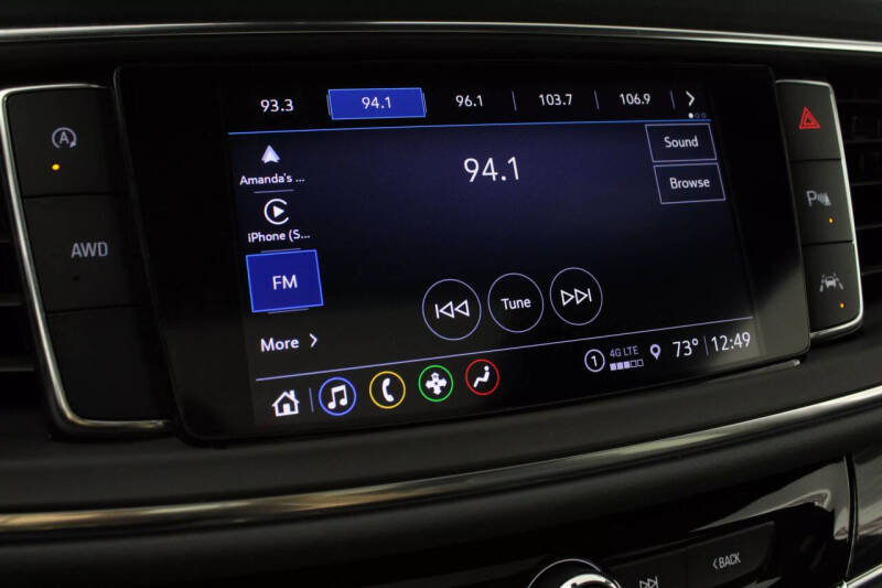 2024 Buick Enclave Essence