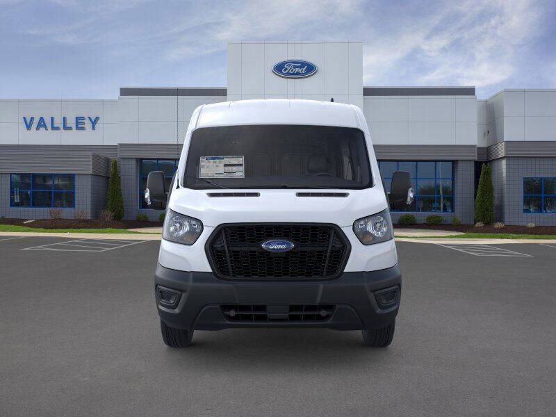 2025 Ford Transit 250