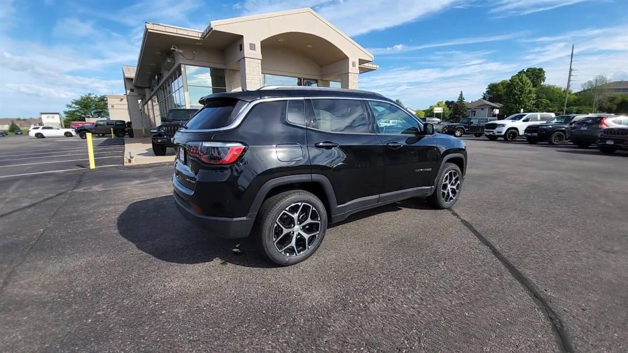 2024 Jeep Compass for sale at Victoria Auto Sales in Victoria, MN