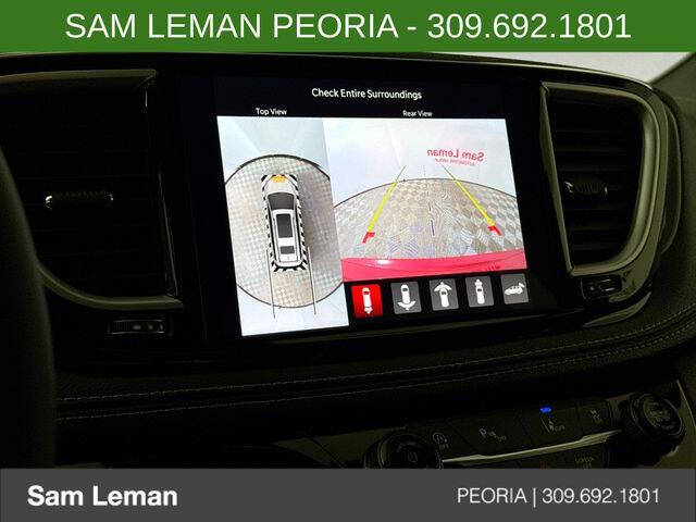2027 Chrysler Pacifica Limited