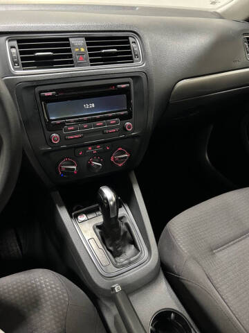 2015 Volkswagen Jetta