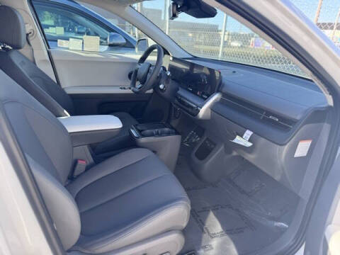 2025 Hyundai Ioniq 5 SEL