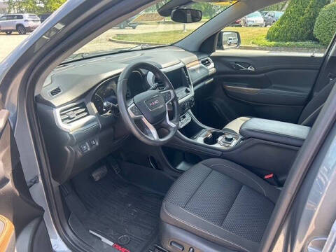 2022 GMC Acadia SLE