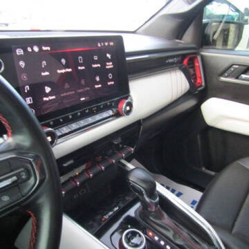 2023 GMC Canyon AT4X