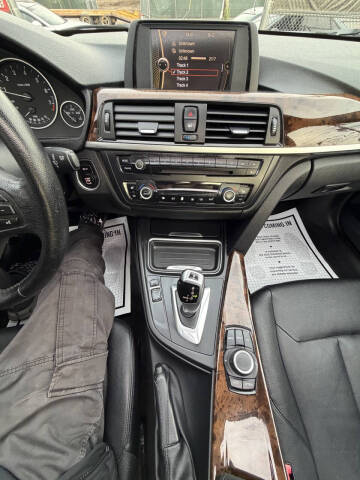 2013 BMW 3 Series 328i xDrive