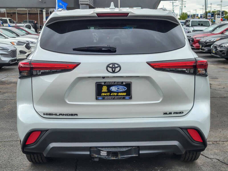 2022 Toyota Highlander XLE