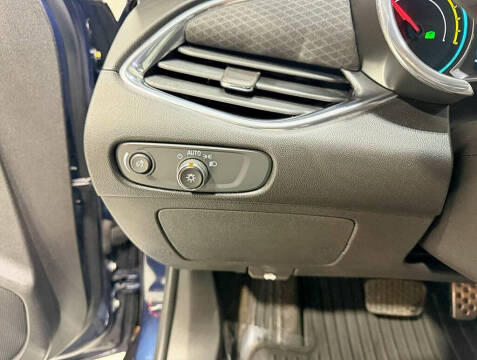 2017 Chevrolet Malibu Hybrid