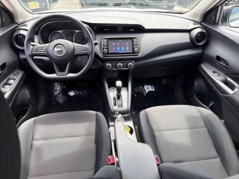 2025 Nissan Kicks Play S