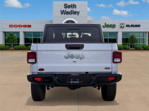 2023 Jeep Gladiator Overland