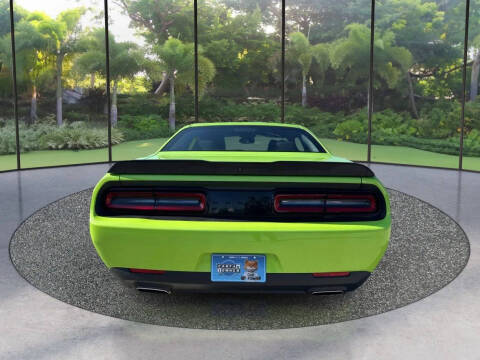 2023 Dodge Challenger SXT