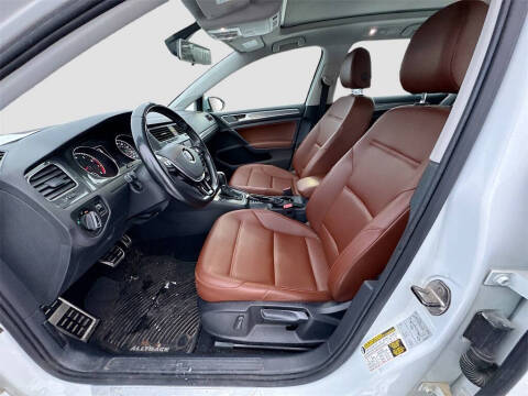 2017 Volkswagen Golf Alltrack