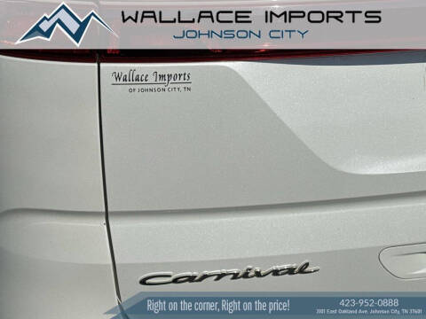 2022 Kia Carnival SX