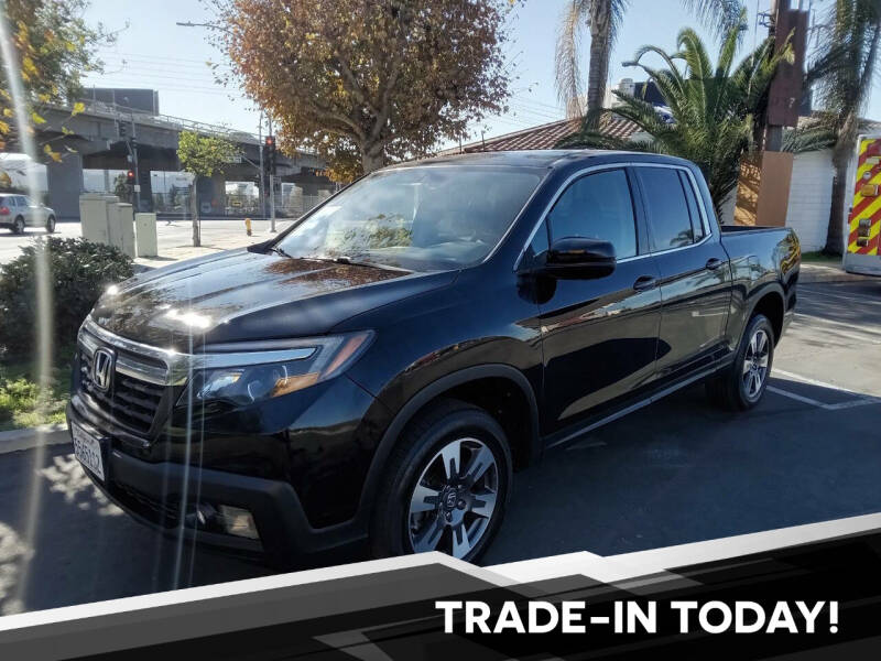 2017 Honda Ridgeline for sale at Global Auto Sales in La Puente CA