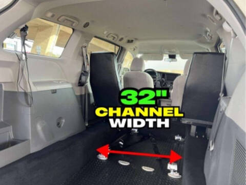 2019 Toyota Sienna L 7-Passenger