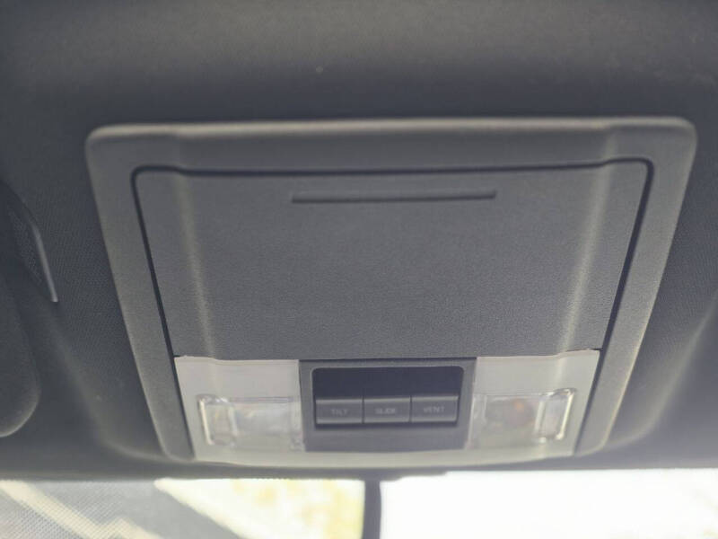 2016 Lincoln Navigator Select