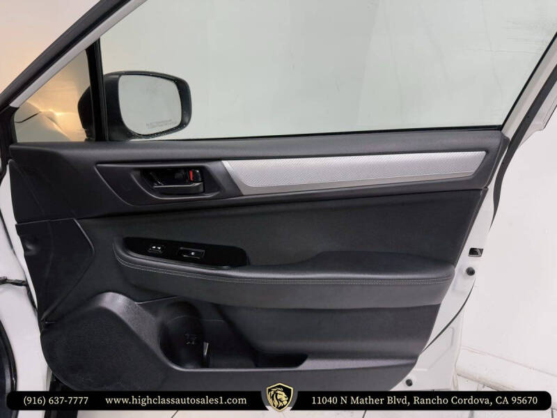 2019 Subaru Outback 2.5i