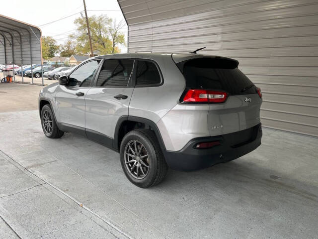 2014 Jeep Cherokee for sale at Auto Haus Imports in Grand Prairie, TX