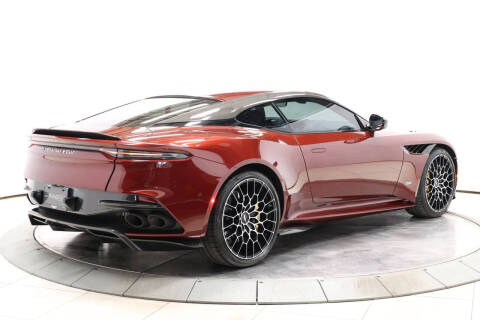 2023 Aston Martin DBS