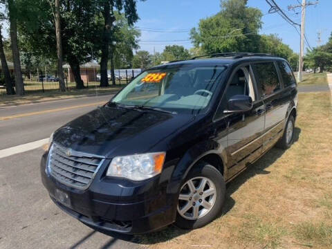 2010 Chrysler Town and Country for sale at RBM AUTO BROKERS in Alsip IL