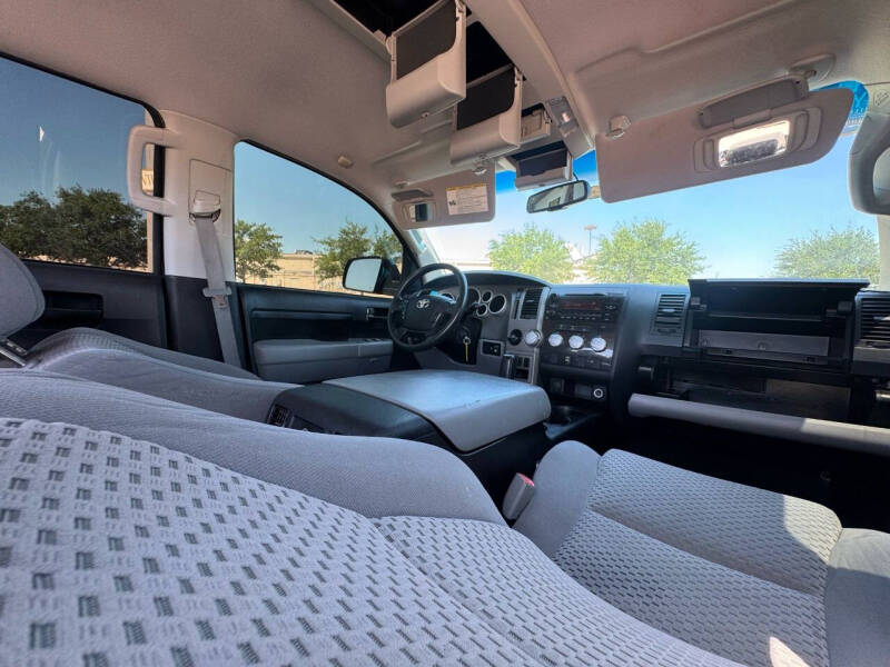 2013 Toyota Tundra Grade