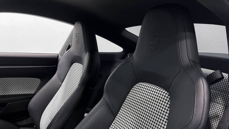 2024 Porsche 911 Turbo S