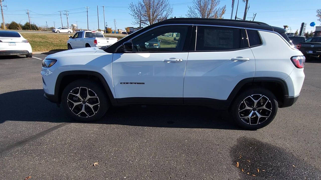 2025 Jeep Compass for sale at Victoria Auto Sales in Victoria, MN