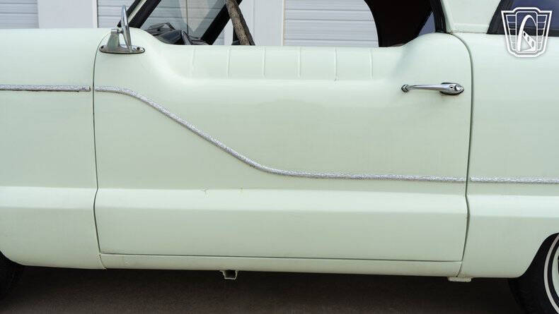 1957 Nash Metropolitan