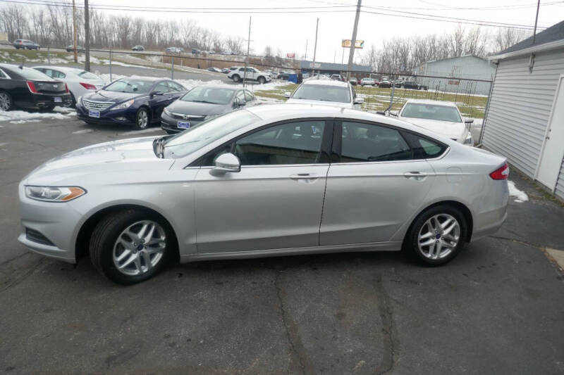 2016 Ford Fusion SE