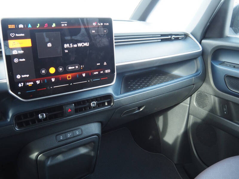 2025 Volkswagen ID. Buzz Pro S