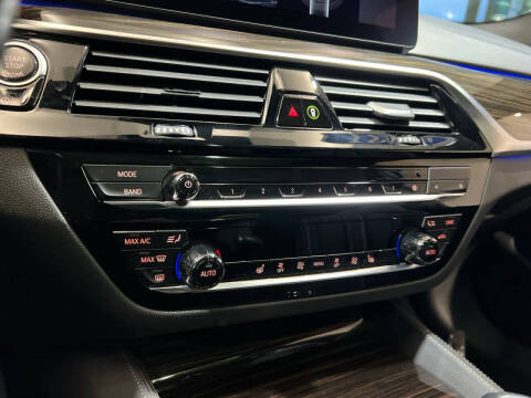 2021 BMW 5 Series M550i xDrive