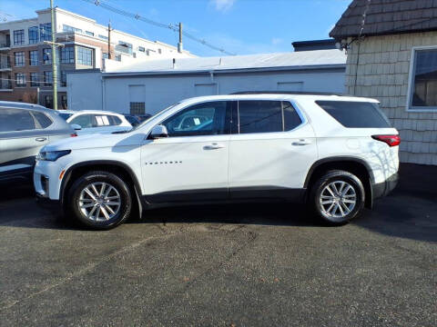 2023 Chevrolet Traverse LT Leather