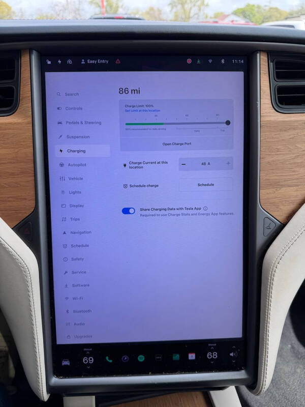 2019 Tesla Model X Standard Range