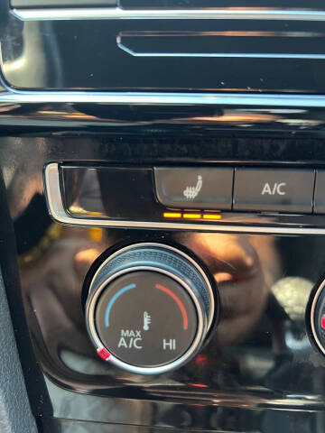 2018 Volkswagen Golf GTI S