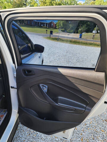 2014 Ford Escape S