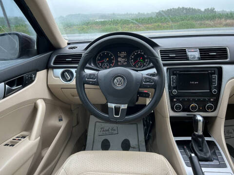 2012 Volkswagen Passat SE PZEV