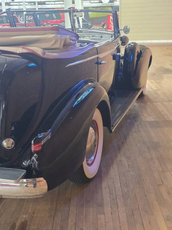 1937 Cadillac Series 70
