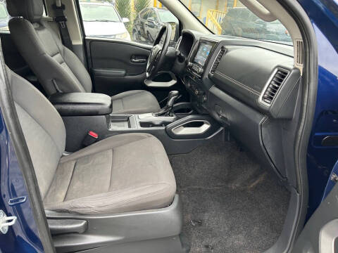 2022 Nissan Frontier S