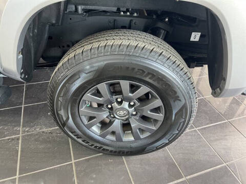 2020 Toyota Tacoma SR5 V6