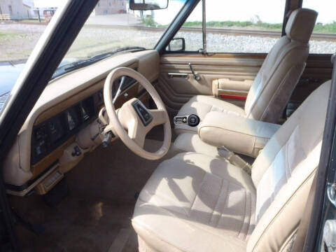 1991 Jeep Grand Wagoneer