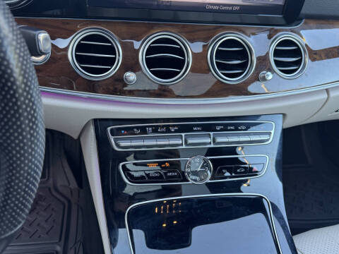 2017 Mercedes-Benz E-Class E 300 4MATIC